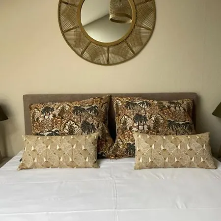 La Canopee ショレ