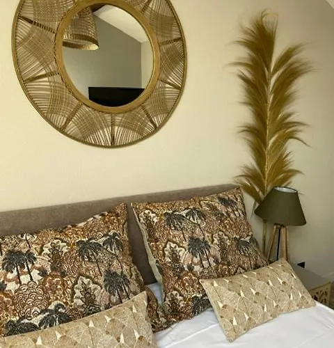 La Canopee Apartment